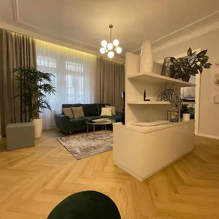 Luxusny Apartman V Historickom Centre Mesta Daire *