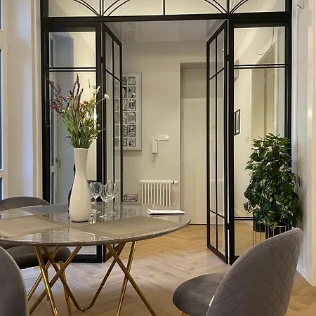 Luxusny Apartman V Historickom Centre Mesta Bratislava