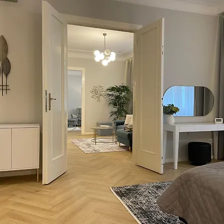 Luxusny Apartman V Historickom Centre Mesta Daire Bratislava